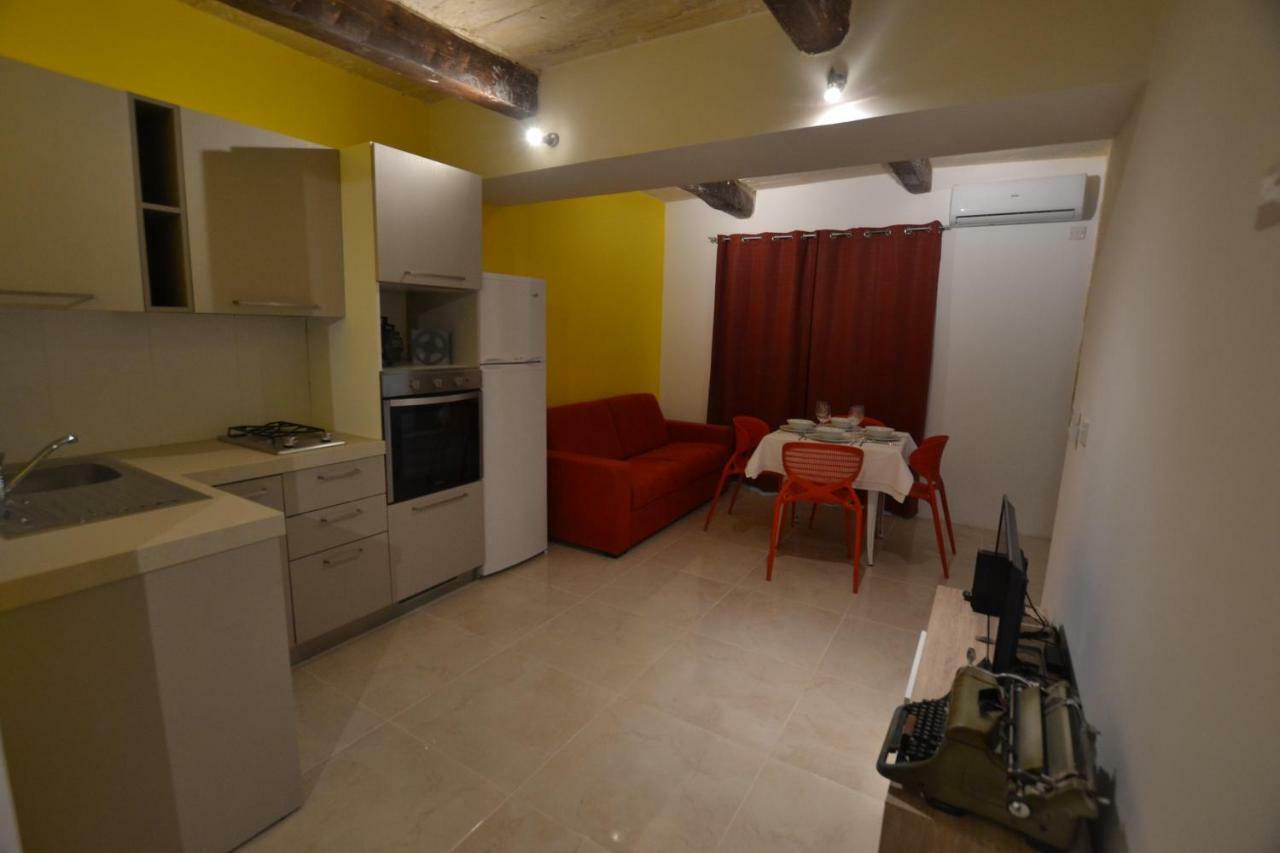 Valletta Dream Suites Ground Floor ภายนอก รูปภาพ