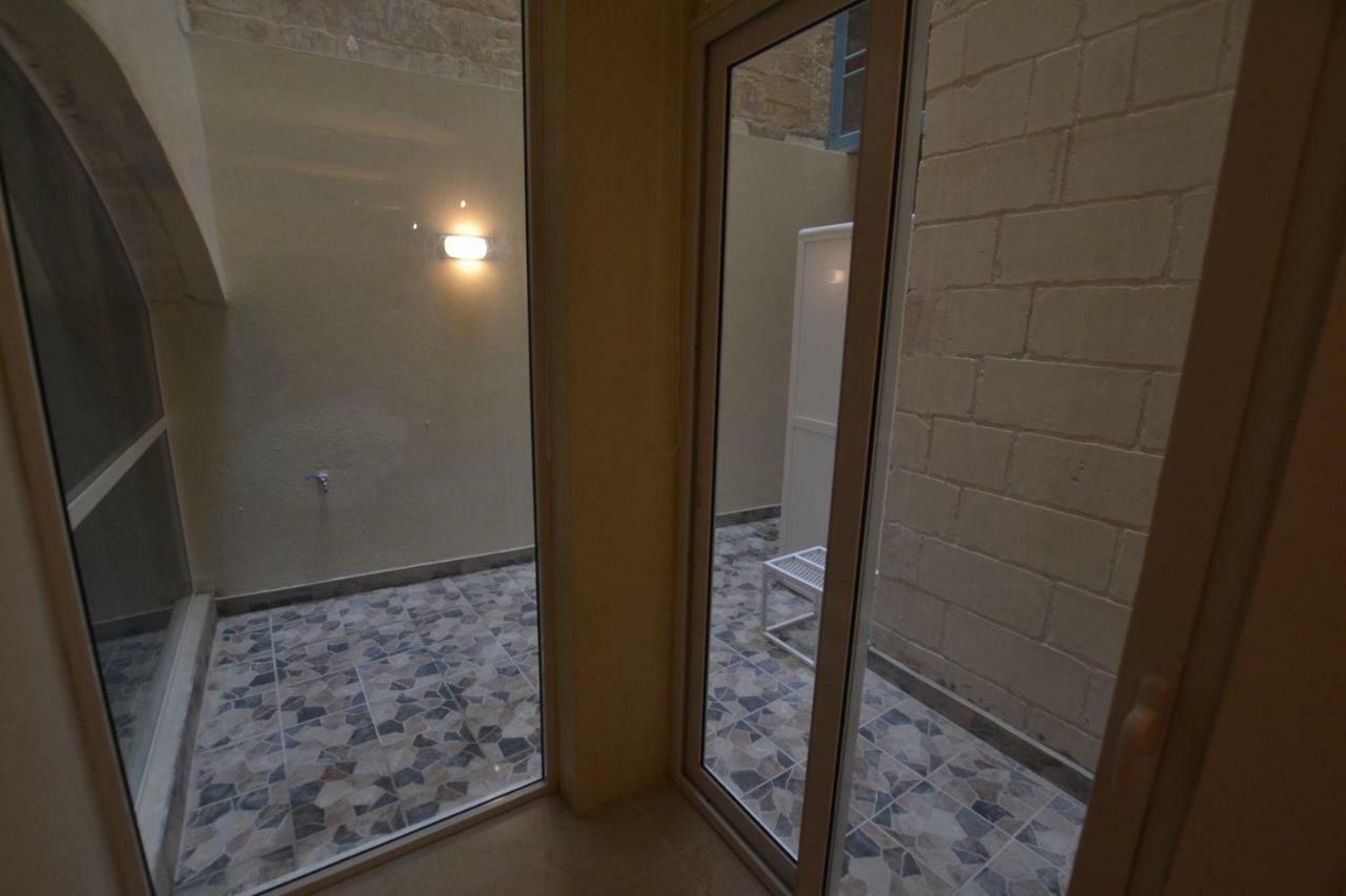 Valletta Dream Suites Ground Floor ภายนอก รูปภาพ