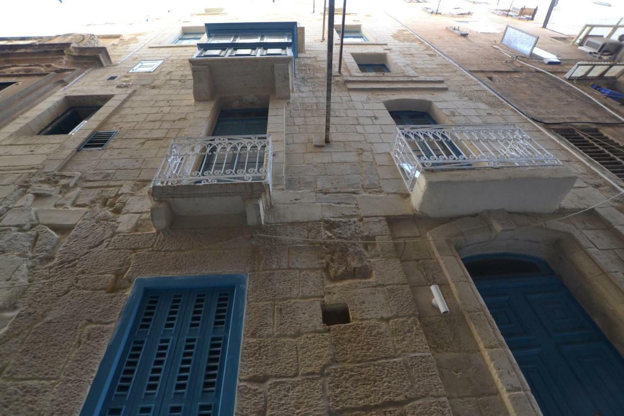 Valletta Dream Suites Ground Floor ภายนอก รูปภาพ